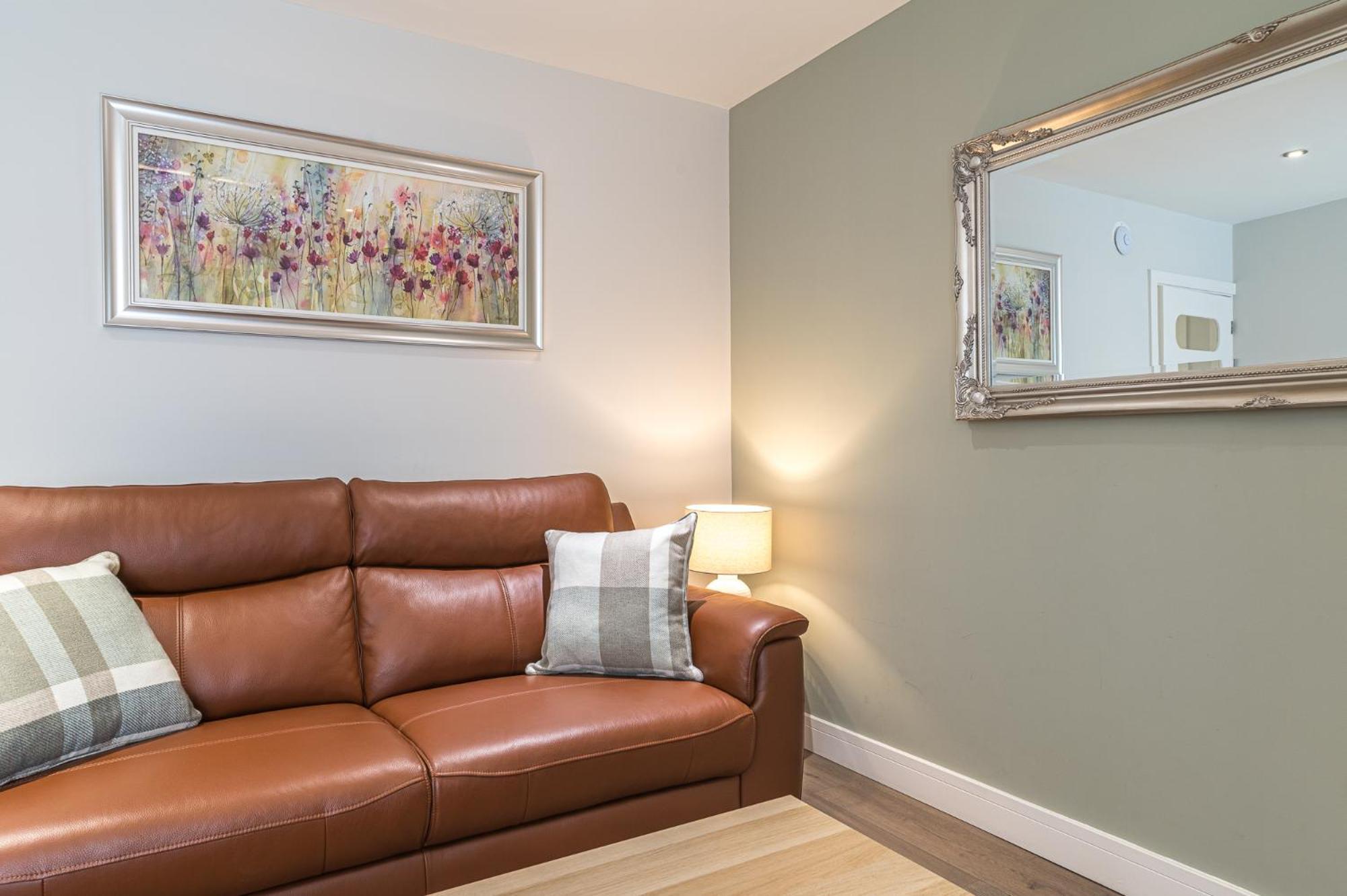 Abbey Apartments Modern Aparthotel For Tourists & Professionals Barrow-in-Furness Dış mekan fotoğraf
