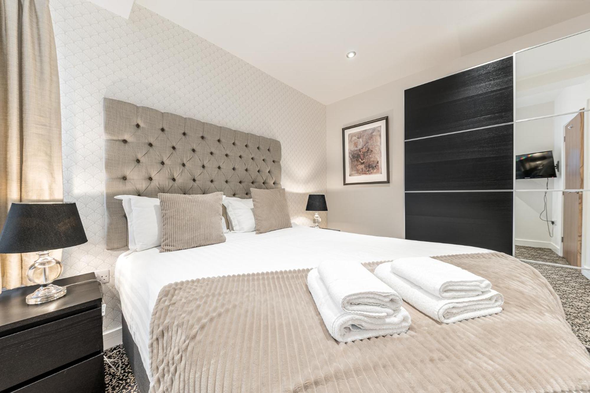 Abbey Apartments Modern Aparthotel For Tourists & Professionals Barrow-in-Furness Oda fotoğraf