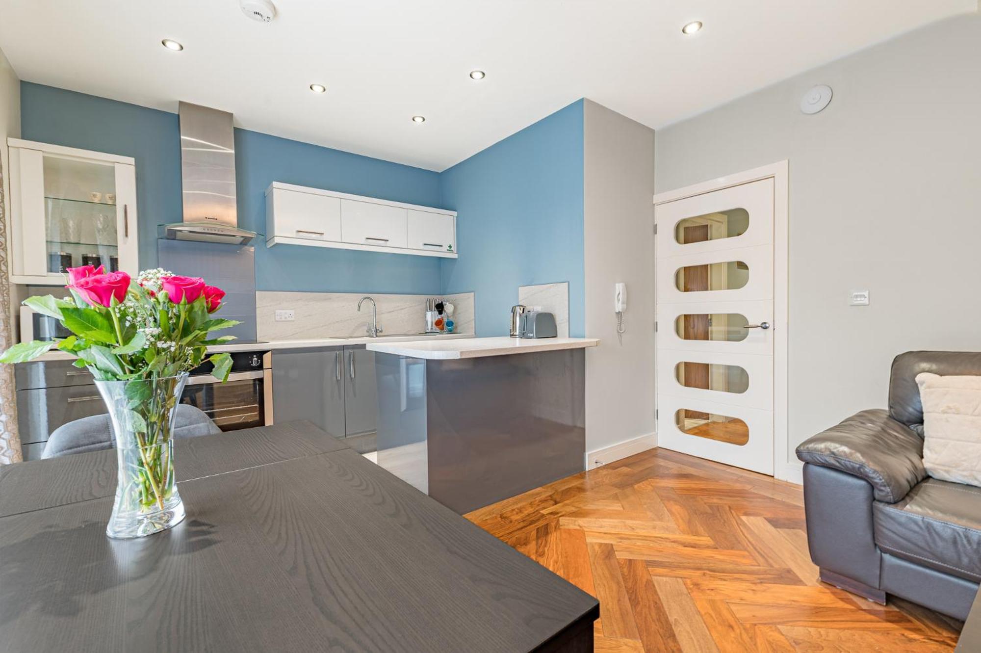 Abbey Apartments Modern Aparthotel For Tourists & Professionals Barrow-in-Furness Dış mekan fotoğraf