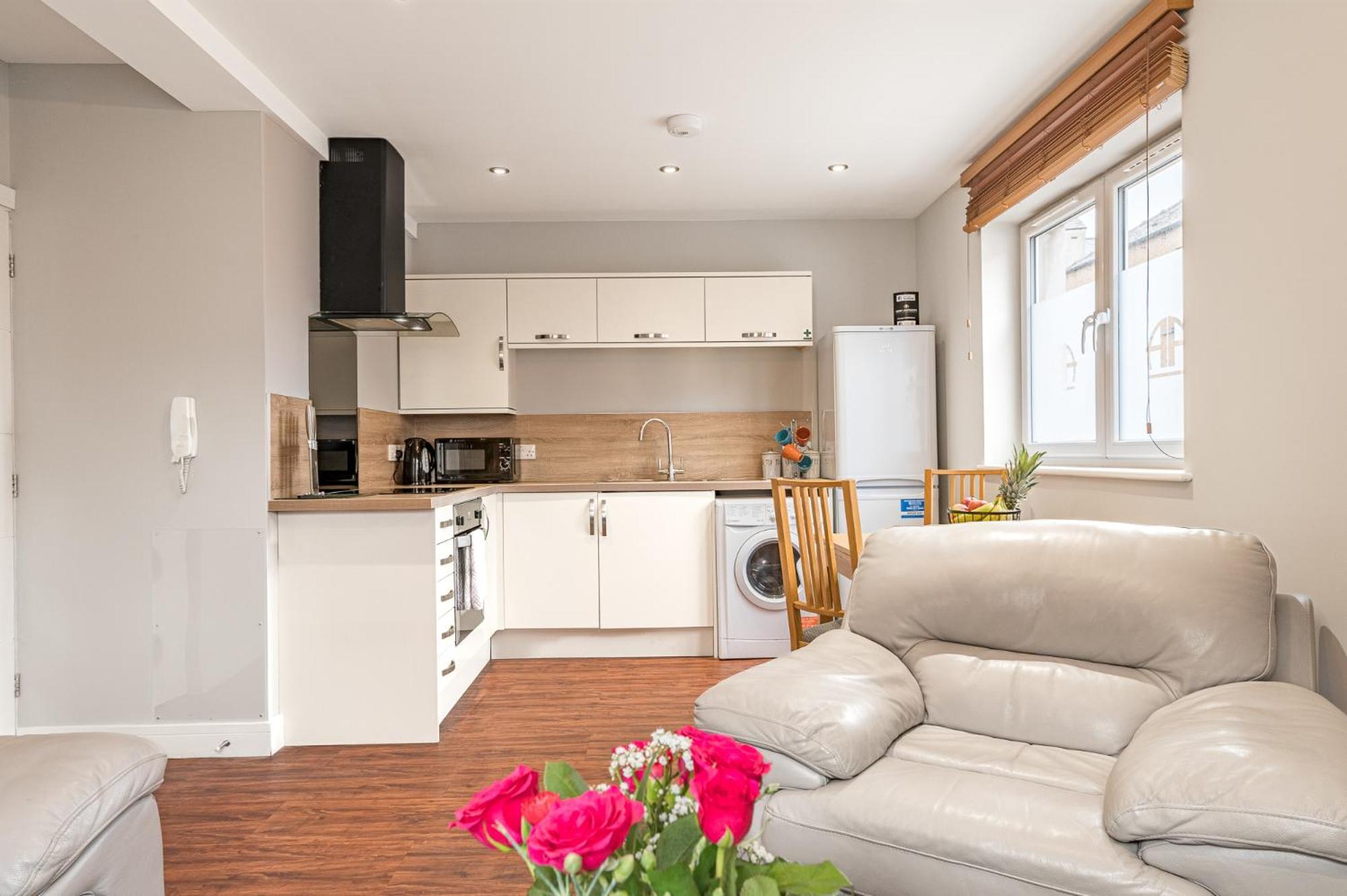 Abbey Apartments Modern Aparthotel For Tourists & Professionals Barrow-in-Furness Oda fotoğraf
