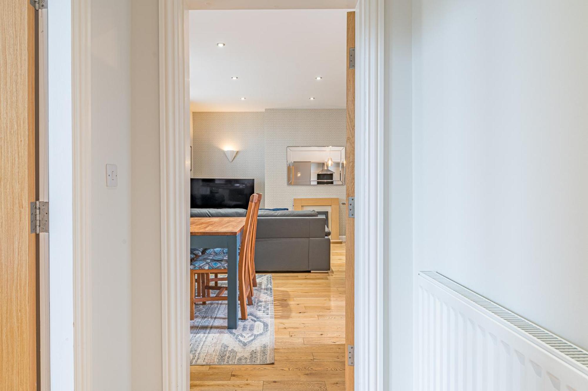 Abbey Apartments Modern Aparthotel For Tourists & Professionals Barrow-in-Furness Dış mekan fotoğraf