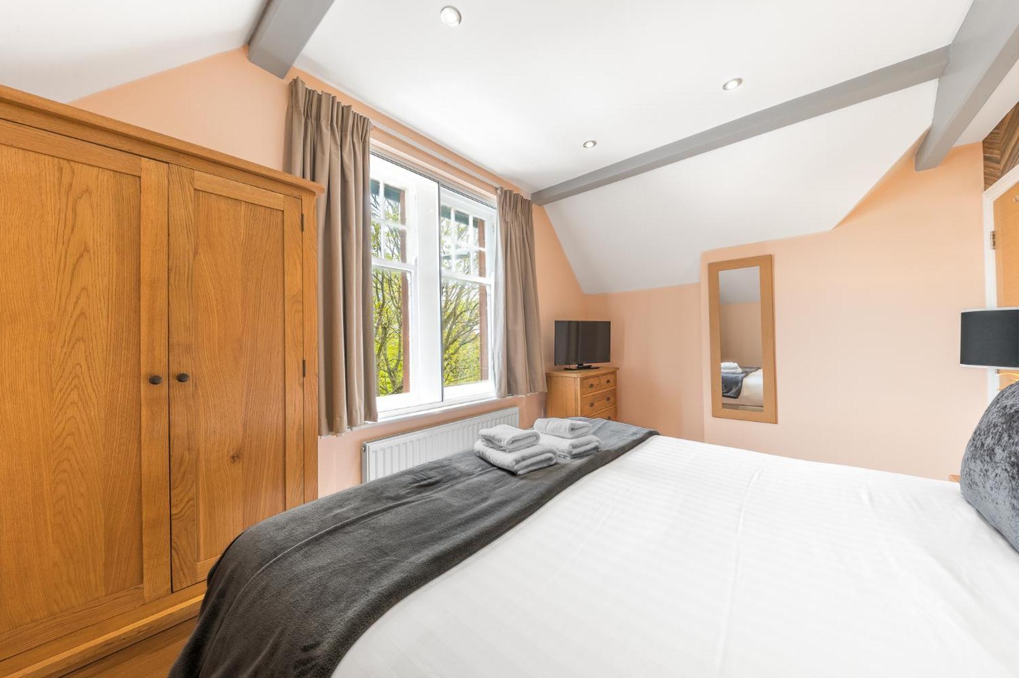 Abbey Apartments Modern Aparthotel For Tourists & Professionals Barrow-in-Furness Oda fotoğraf